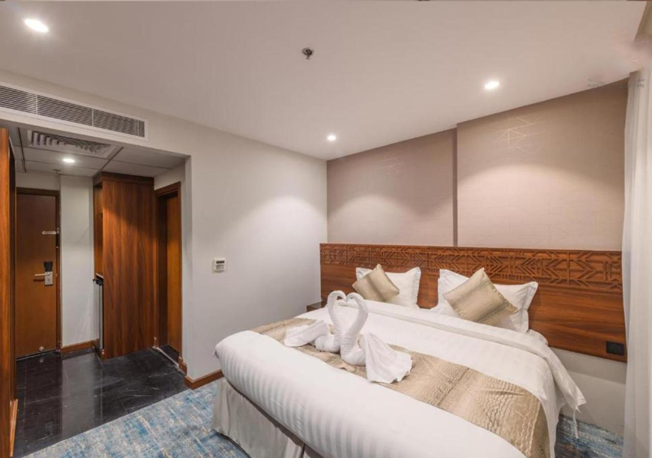 Manazel Al Zaireen Hotel Mecca ภายนอก รูปภาพ