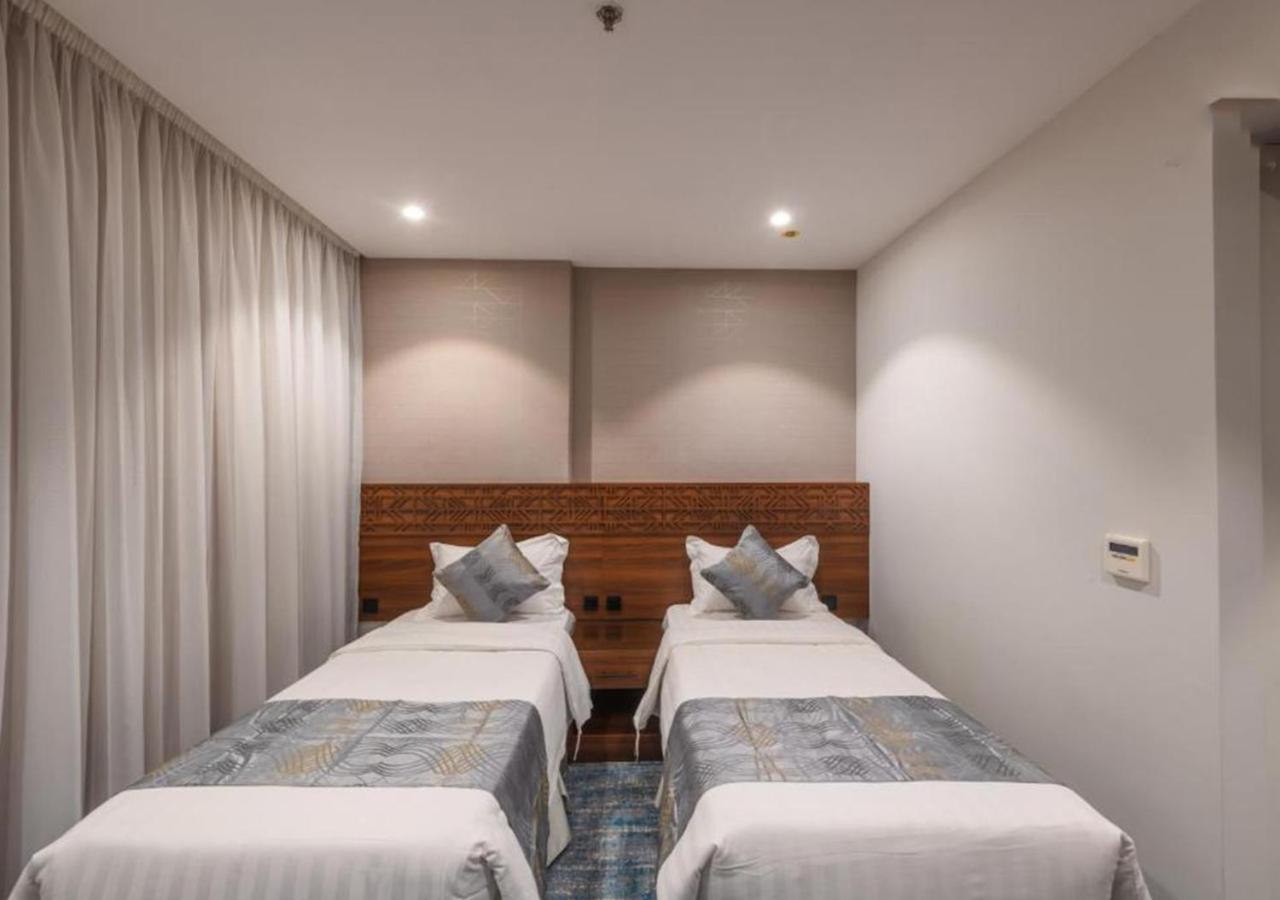 Manazel Al Zaireen Hotel Mecca ภายนอก รูปภาพ